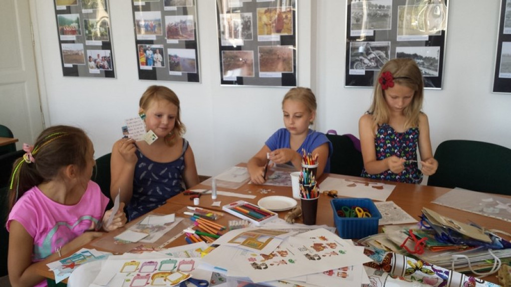 Wakacje w Izbie Pamięci