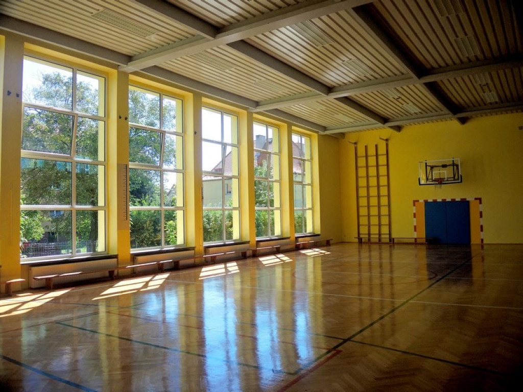 Pracowite wakacje w ZS nr 2 z OI