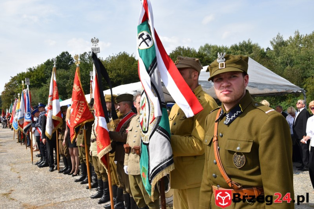 Obchody 70. rocznicy mordu Żołnierzy Wyklętych pod Starym Grodkowem [galeria zdjęć]