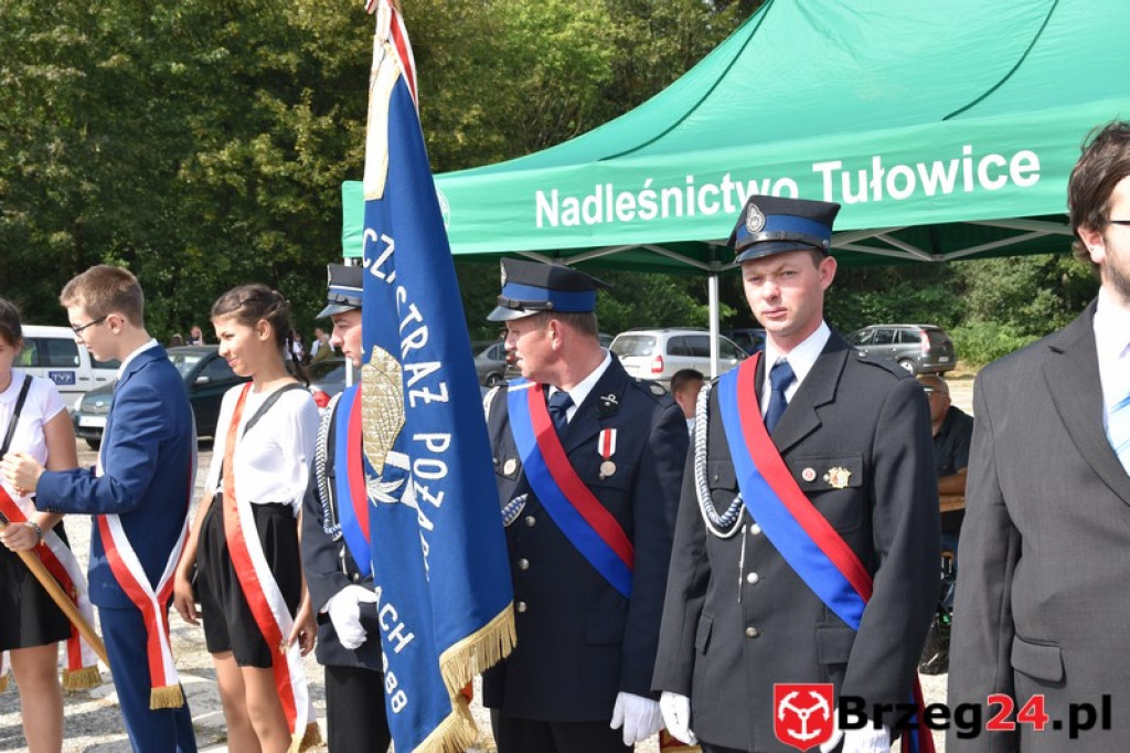 Obchody 70. rocznicy mordu Żołnierzy Wyklętych pod Starym Grodkowem [galeria zdjęć]