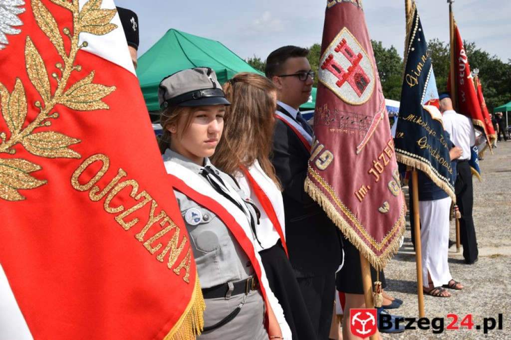 Obchody 70. rocznicy mordu Żołnierzy Wyklętych pod Starym Grodkowem [galeria zdjęć]