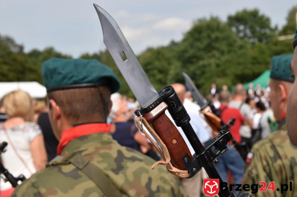 Obchody 70. rocznicy mordu Żołnierzy Wyklętych pod Starym Grodkowem [galeria zdjęć]