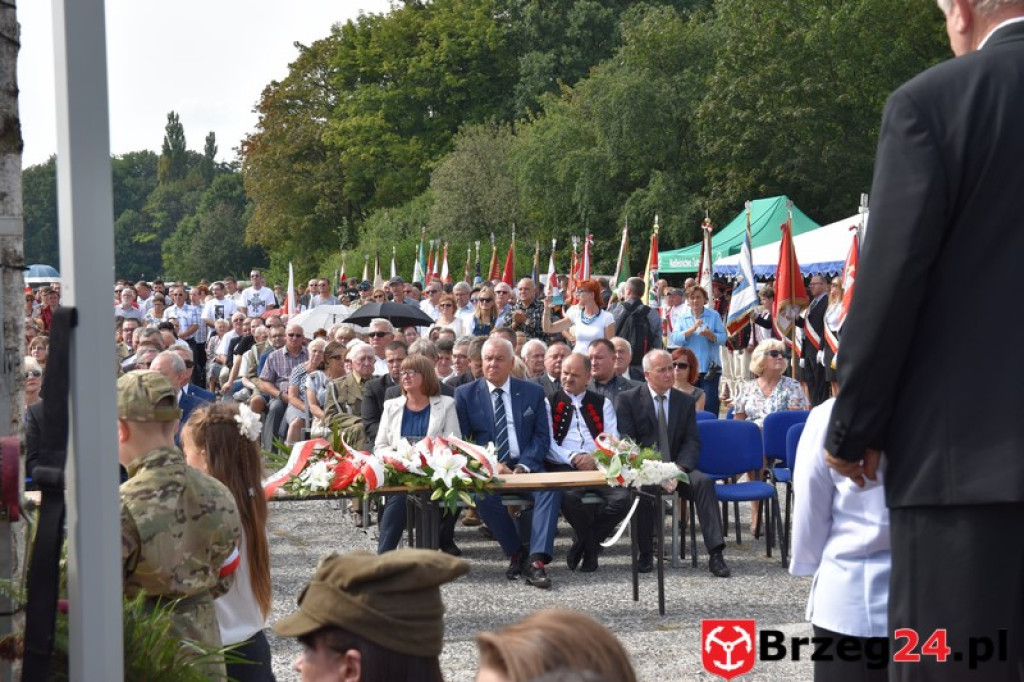 Obchody 70. rocznicy mordu Żołnierzy Wyklętych pod Starym Grodkowem [galeria zdjęć]