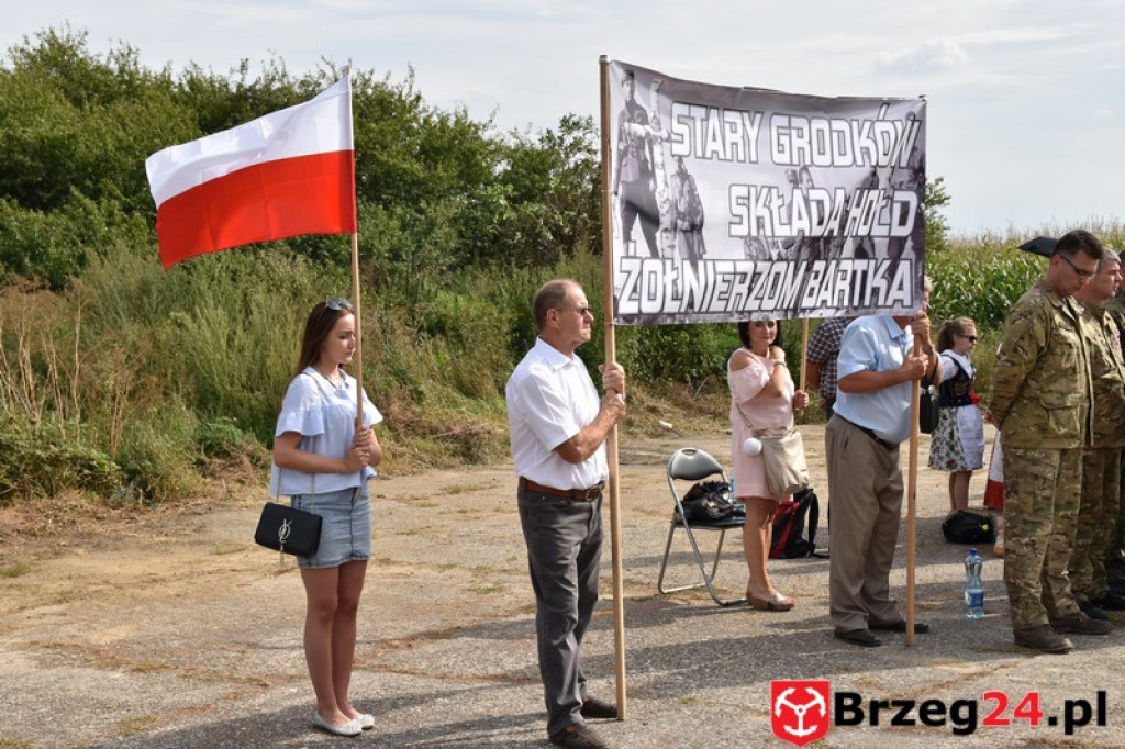 Obchody 70. rocznicy mordu Żołnierzy Wyklętych pod Starym Grodkowem [galeria zdjęć]
