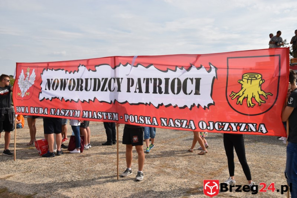 Obchody 70. rocznicy mordu Żołnierzy Wyklętych pod Starym Grodkowem [galeria zdjęć]