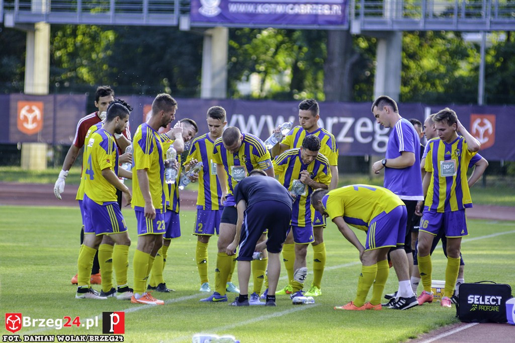 Stal Brzeg pokonała Rekord Bielsko-Biała 2:0