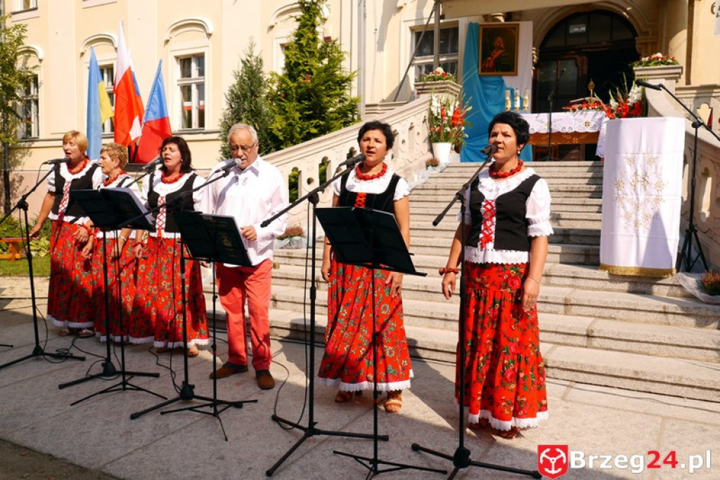 Spotkanie kresowian w Świątnikach -  dzień pierwszy - fotorelacja