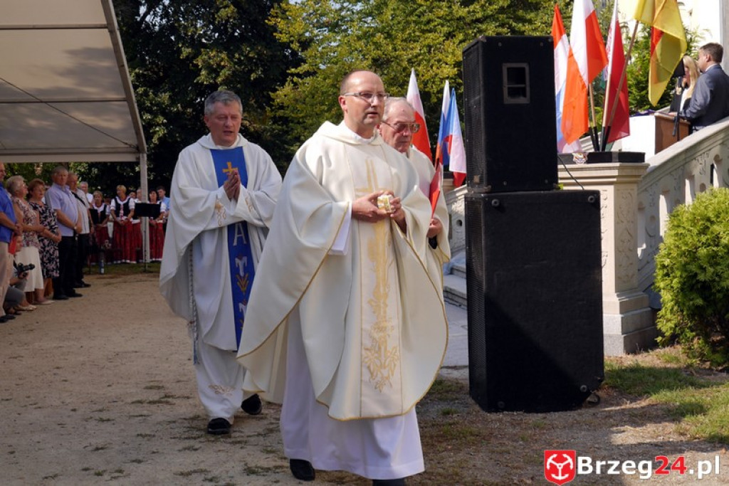 Spotkanie kresowian w Świątnikach -  dzień pierwszy - fotorelacja
