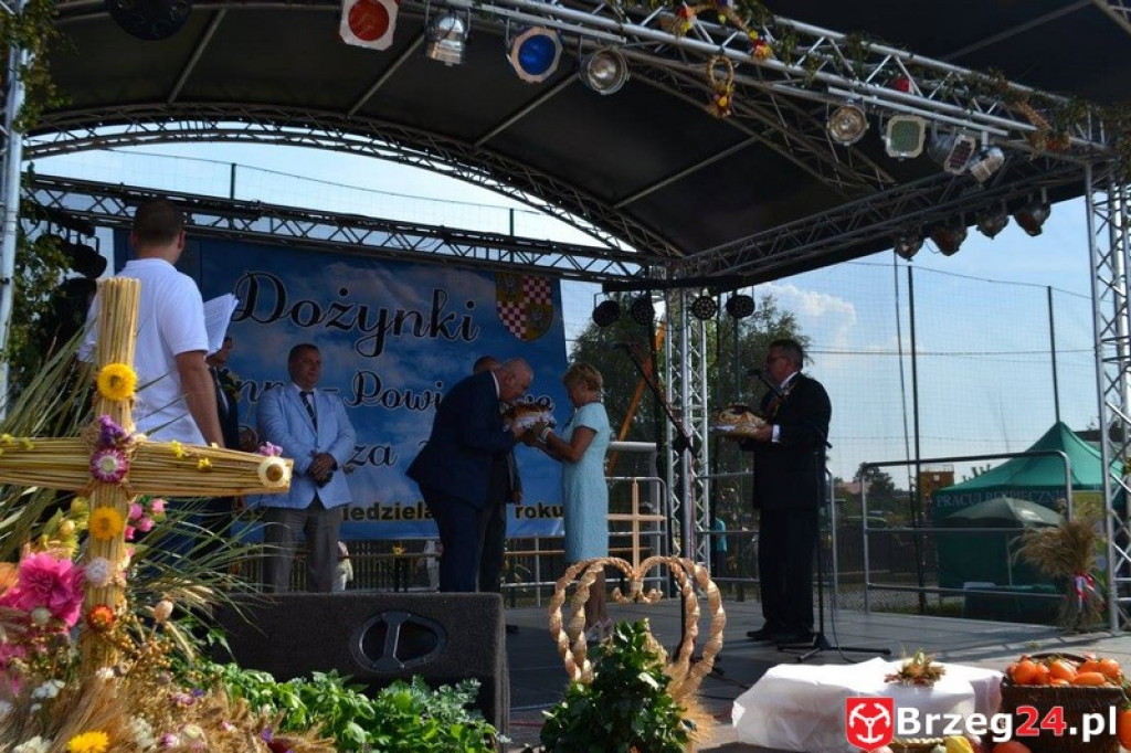 Przecza: Dożynki gminno-powiatowe 2016 (fotorelacja)