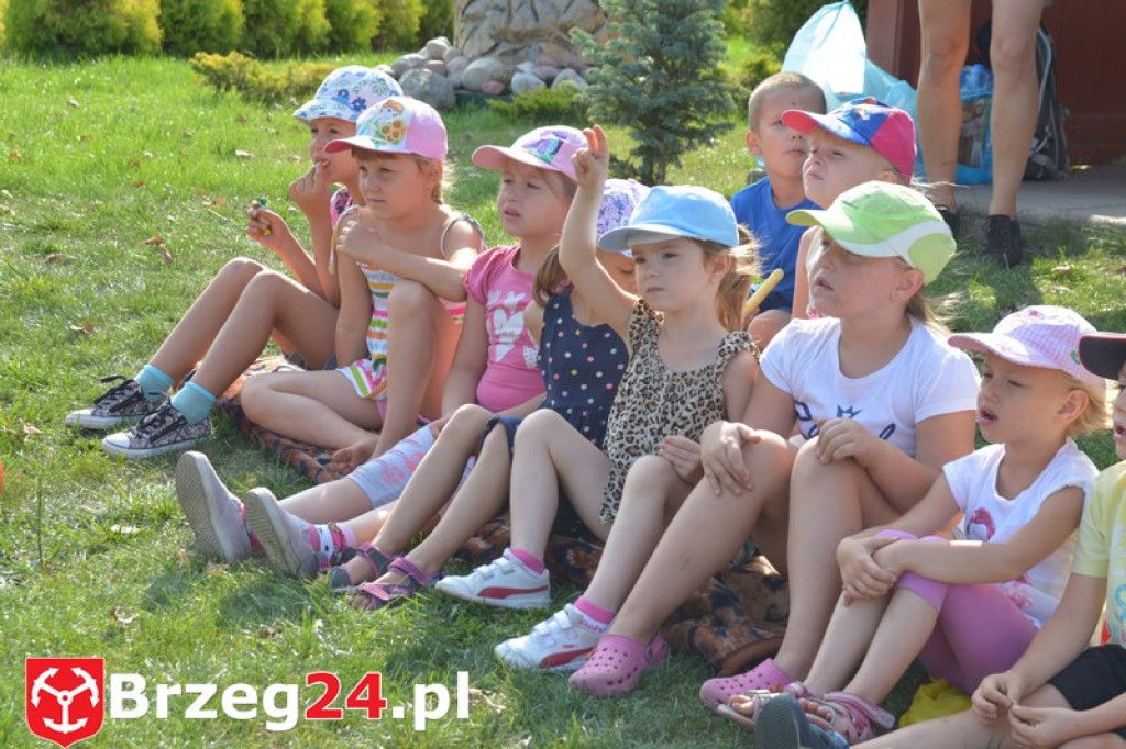 Przedszkolaki z Jedynki z wizytą w Przystani WOPR