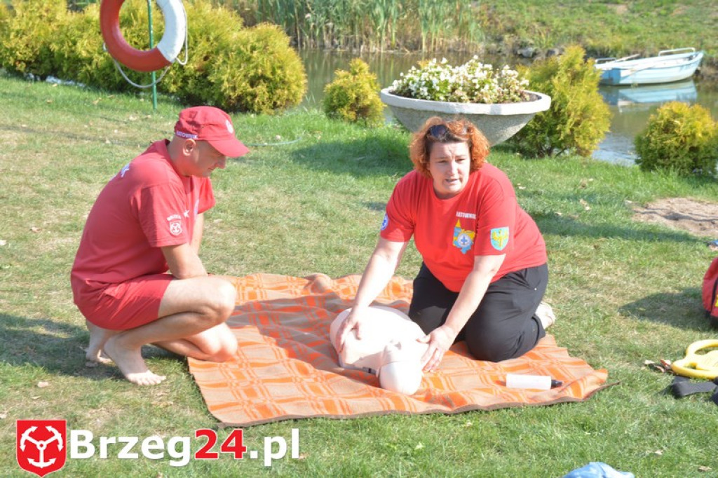 Przedszkolaki z Jedynki z wizytą w Przystani WOPR
