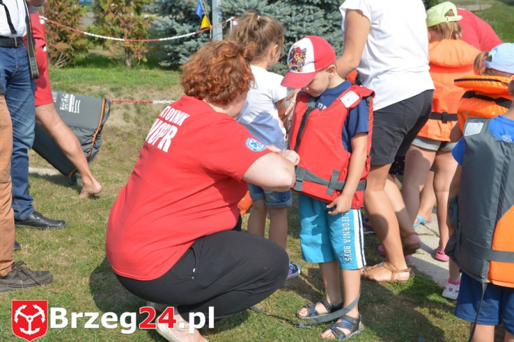 Przedszkolaki z Jedynki z wizytą w Przystani WOPR