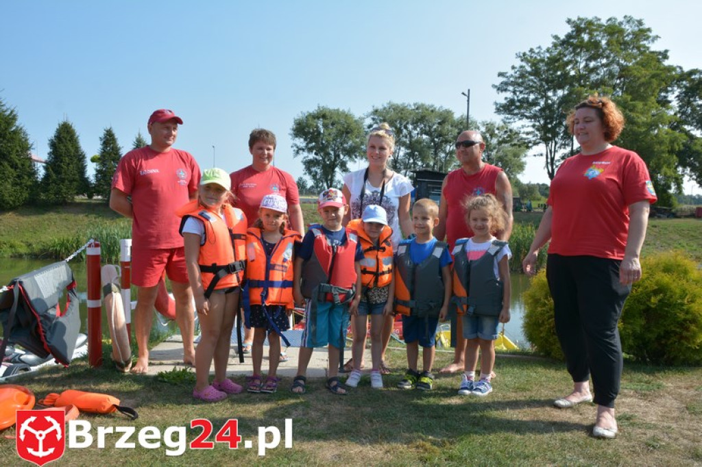 Przedszkolaki z Jedynki z wizytą w Przystani WOPR