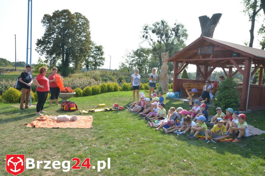 Przedszkolaki z Jedynki z wizytą w Przystani WOPR