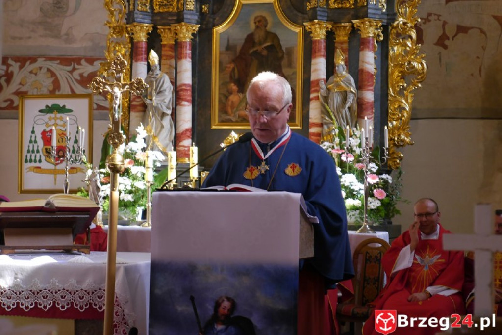 Diecezjalne Sanktuarium Św. Jakuba Apostoła w Małujowicach