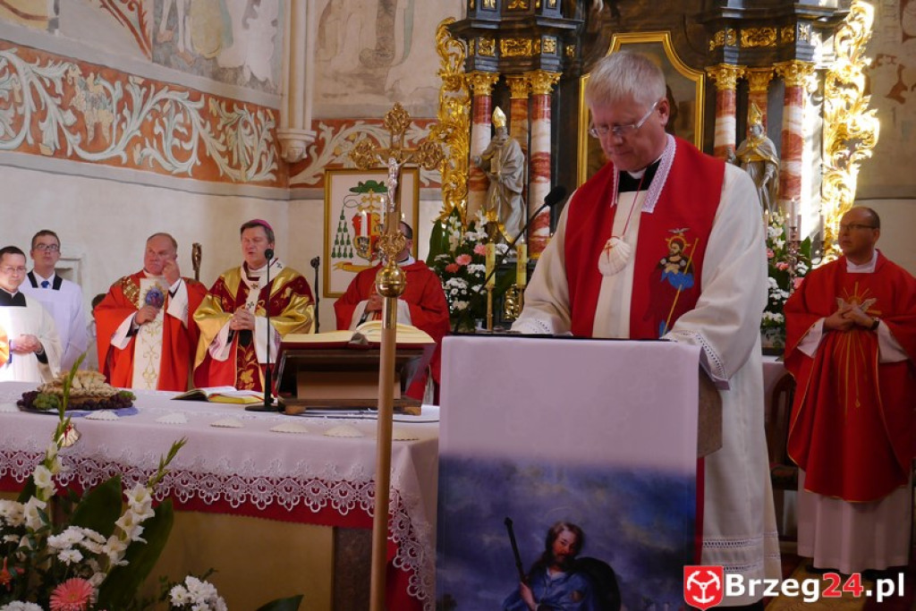 Diecezjalne Sanktuarium Św. Jakuba Apostoła w Małujowicach