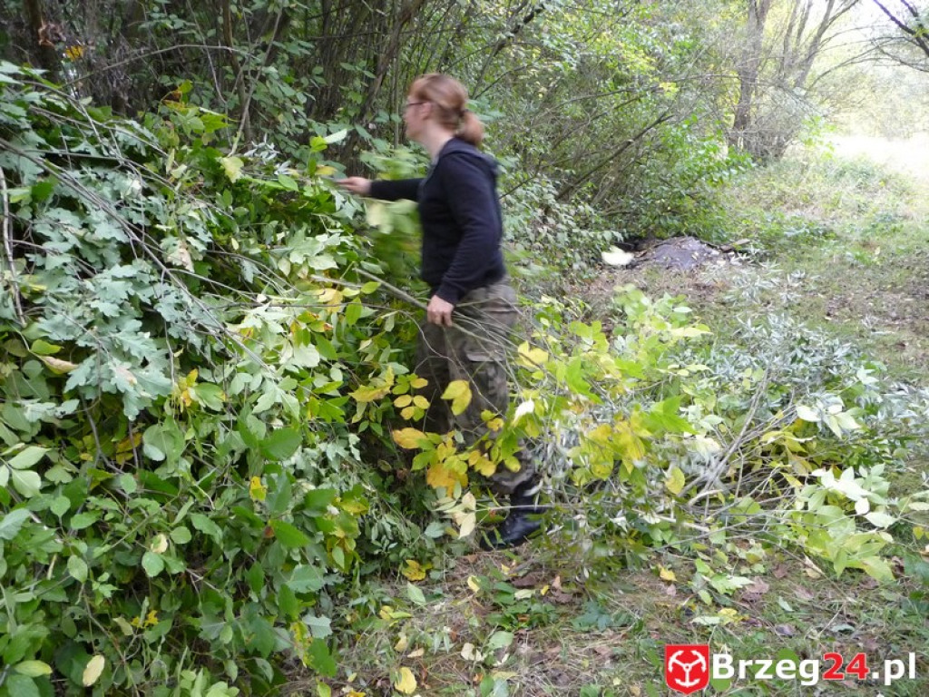 Młodzież II LO w Brzegu na obozie szkoleniowym  finansowanym przez Ministerstwo Obrony Narodowej