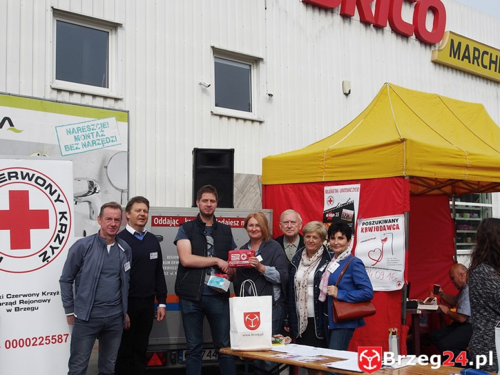 Festyn ,,Zbieramy Krew dla Polski