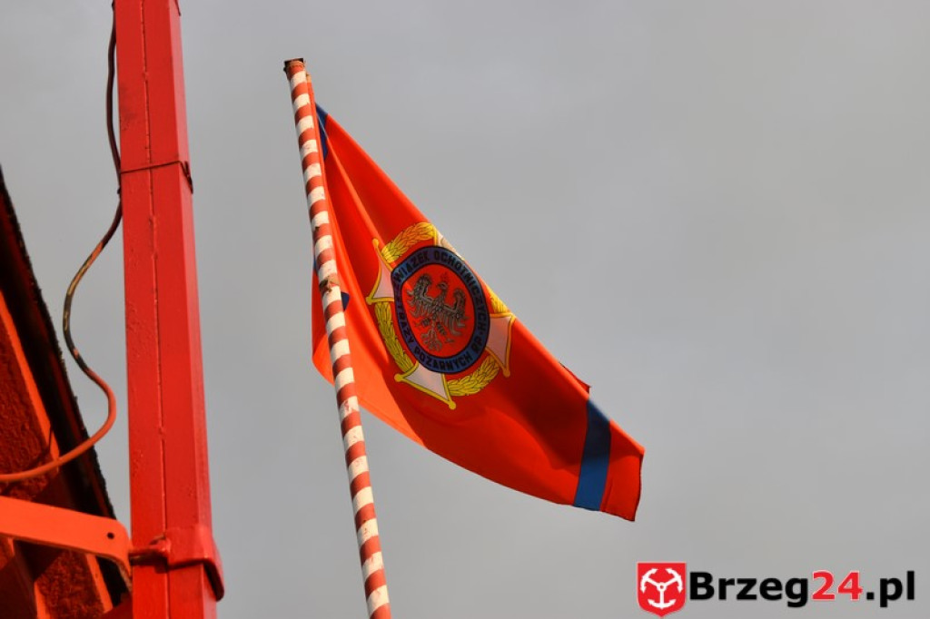 Strażacy z Czeskiej Wsi otrzymali nowy wóz bojowy