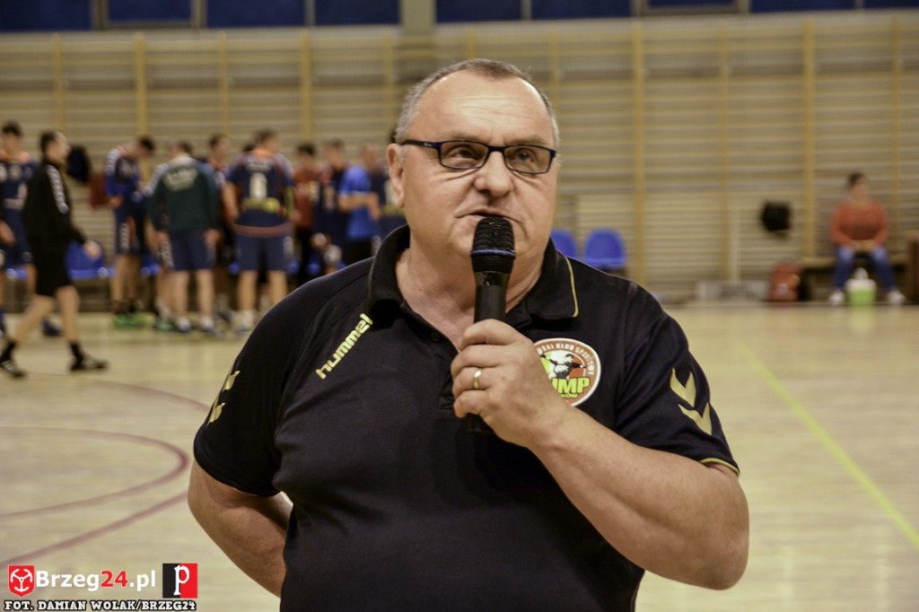 Olimp z Ostrovią na tarczy