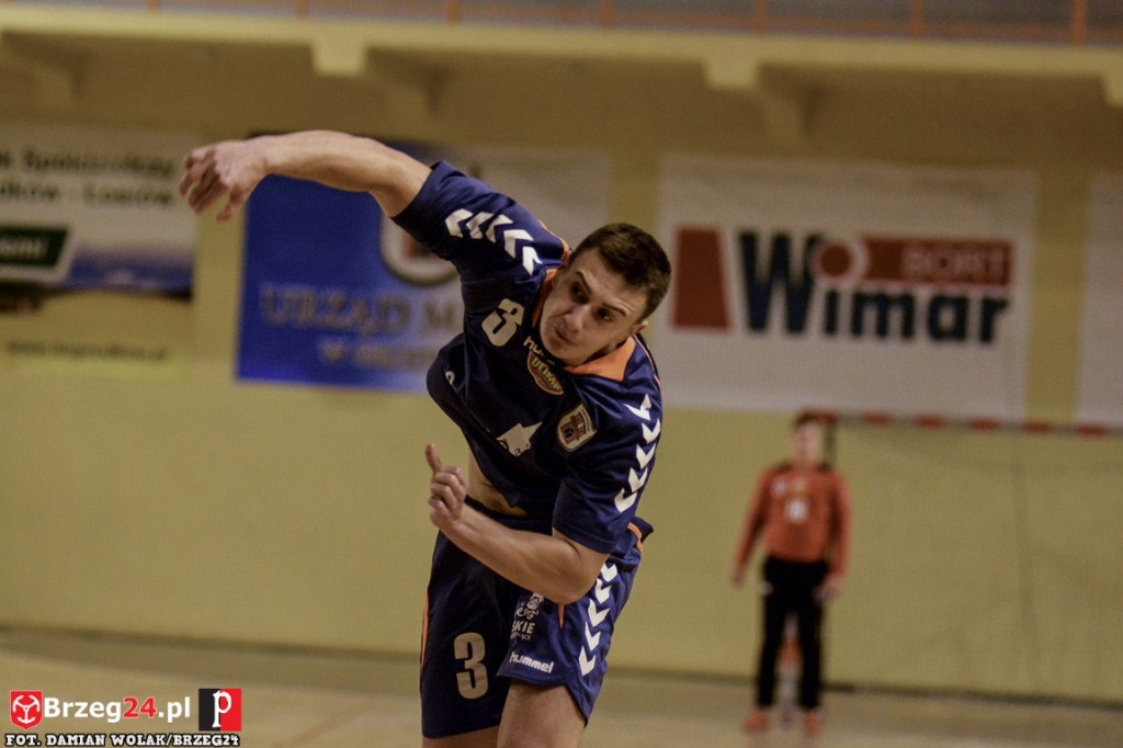 Olimp z Ostrovią na tarczy