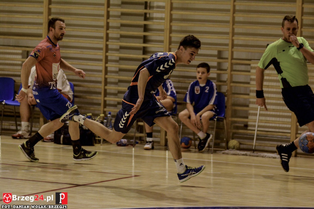 Olimp z Ostrovią na tarczy