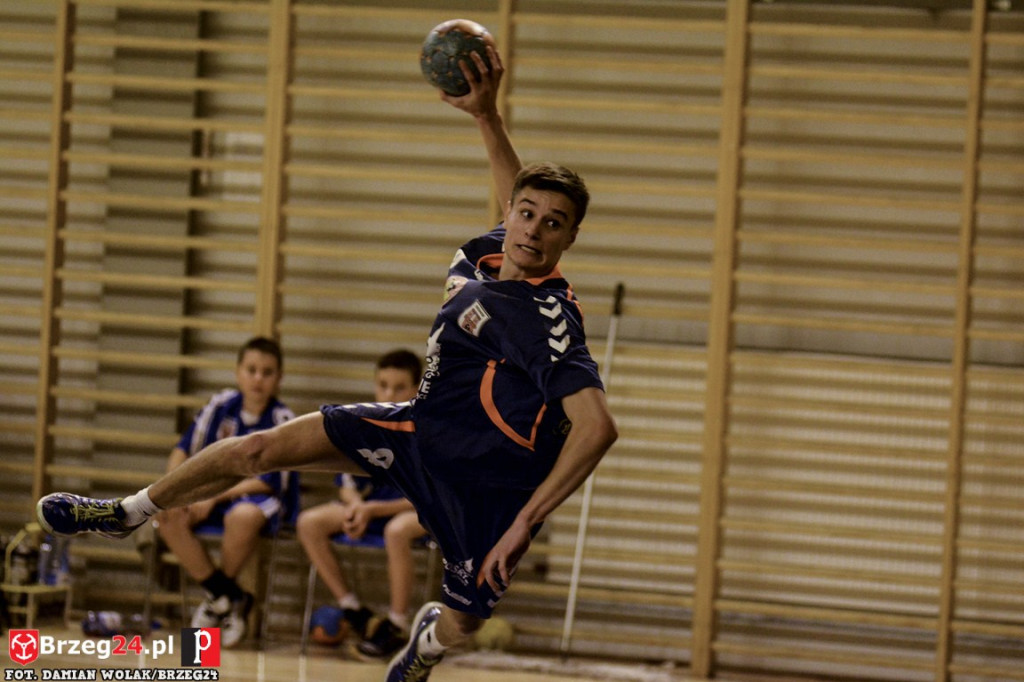 Olimp z Ostrovią na tarczy