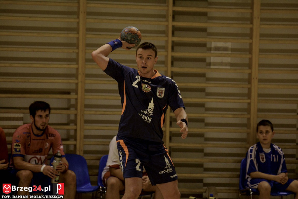 Olimp z Ostrovią na tarczy