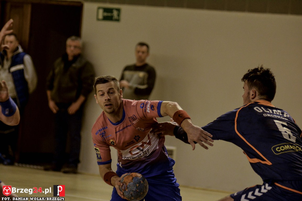 Olimp z Ostrovią na tarczy