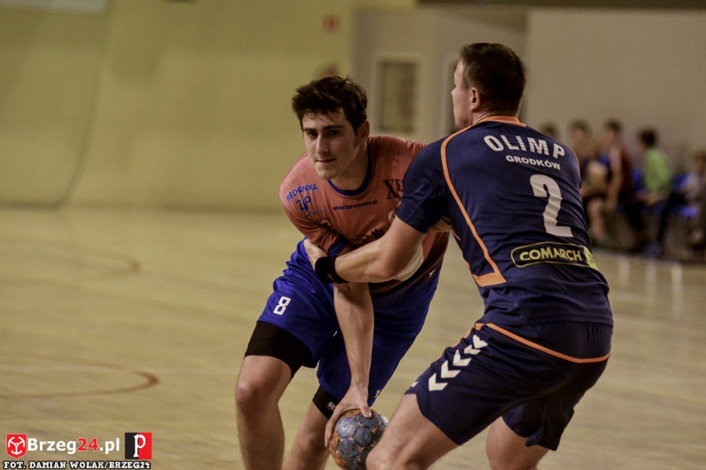 Olimp z Ostrovią na tarczy