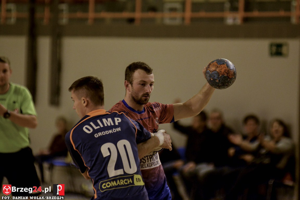 Olimp z Ostrovią na tarczy