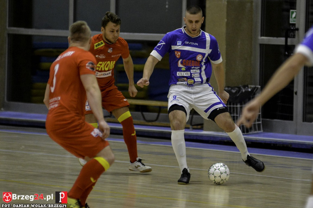 KS Gredar Futsal Team Brzeg remisuje z KS Ekom Futsal Nnowiny 5:5 (2:3)
