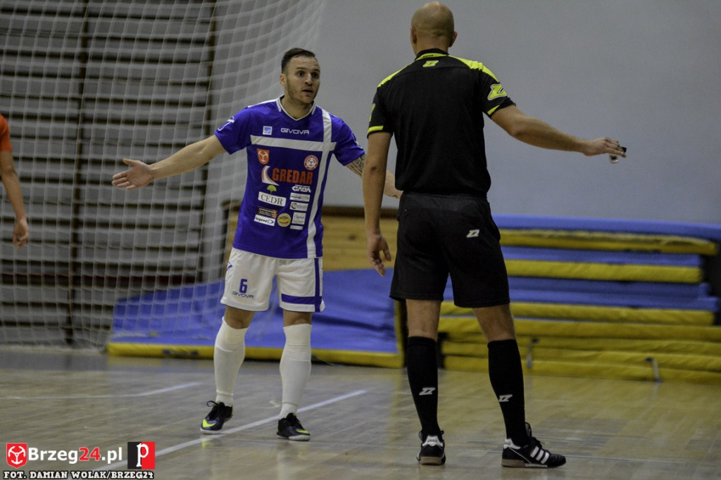 KS Gredar Futsal Team Brzeg remisuje z KS Ekom Futsal Nnowiny 5:5 (2:3)
