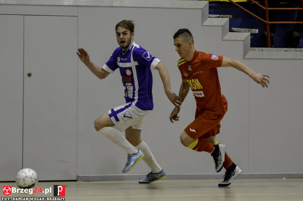 KS Gredar Futsal Team Brzeg remisuje z KS Ekom Futsal Nnowiny 5:5 (2:3)