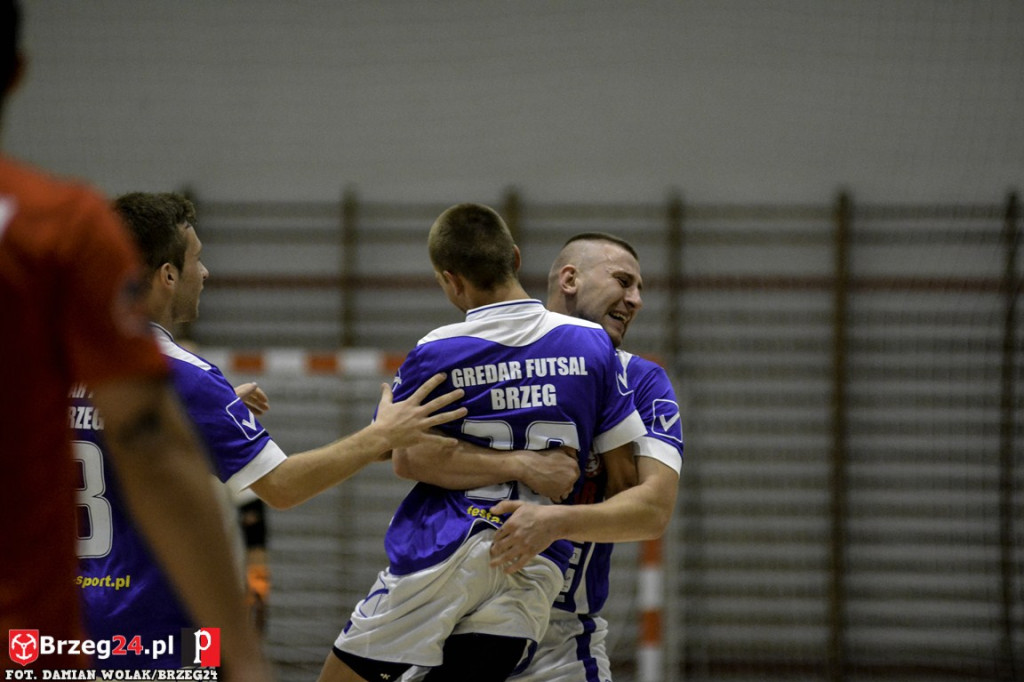 KS Gredar Futsal Team Brzeg remisuje z KS Ekom Futsal Nnowiny 5:5 (2:3)