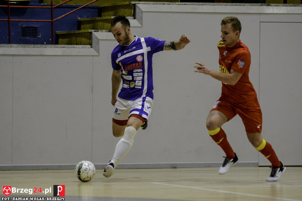 KS Gredar Futsal Team Brzeg remisuje z KS Ekom Futsal Nnowiny 5:5 (2:3)