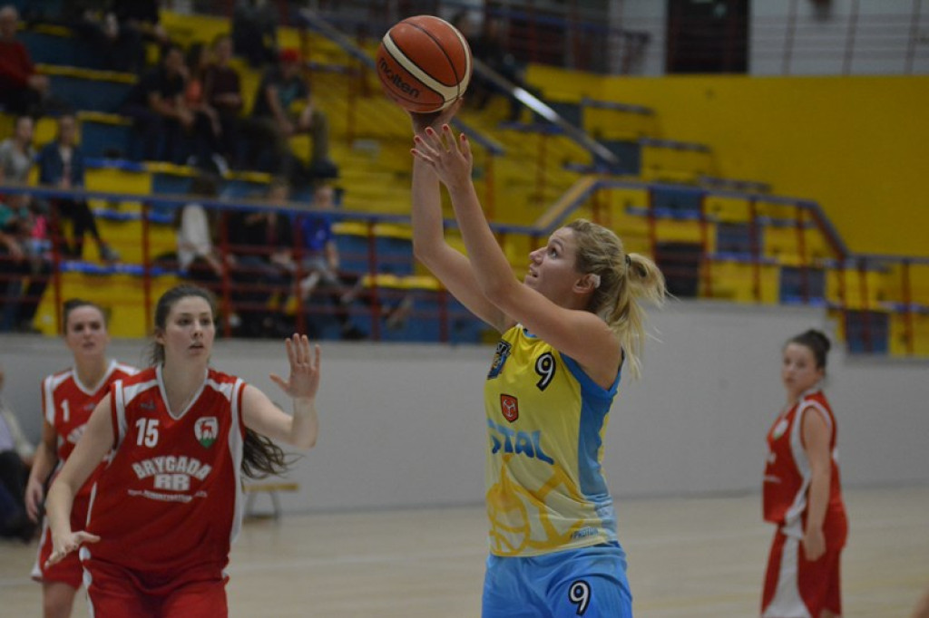 KSK Stal Brzeg wygrywa na inaugurację sezonu ! [galeria]