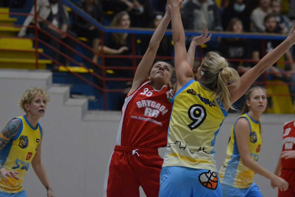 KSK Stal Brzeg wygrywa na inaugurację sezonu ! [galeria]