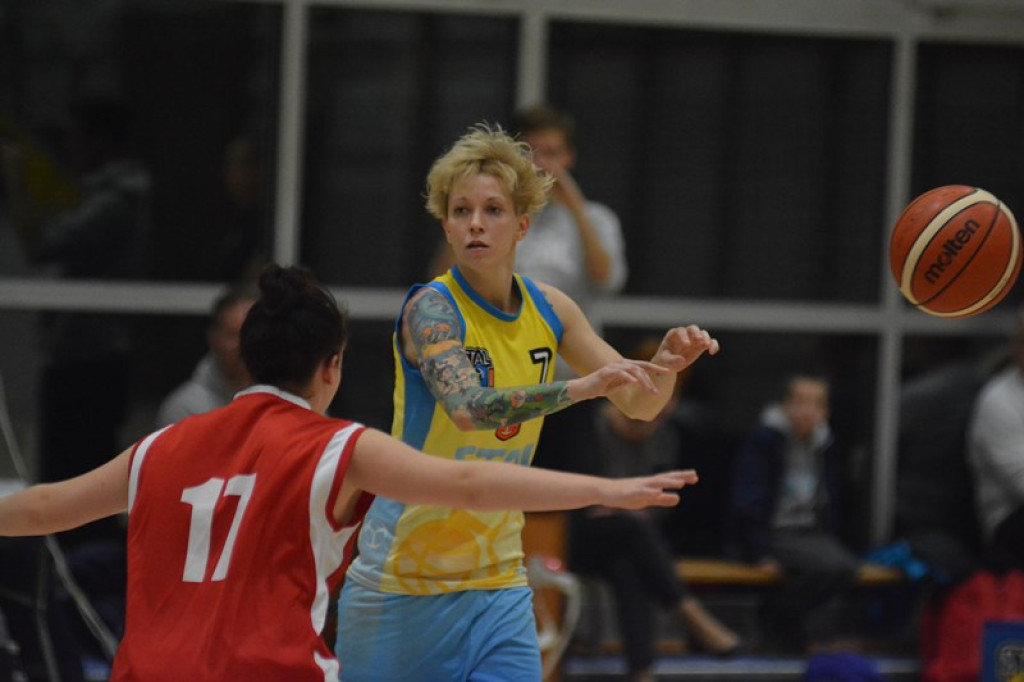 KSK Stal Brzeg wygrywa na inaugurację sezonu ! [galeria]