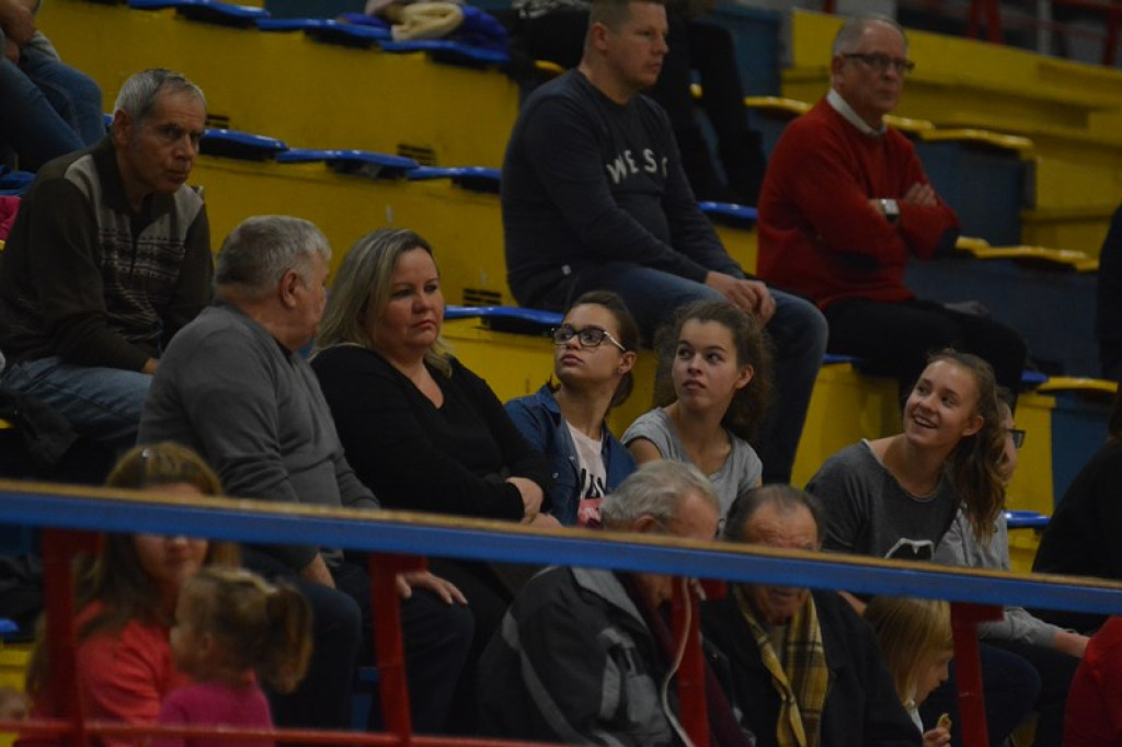 KSK Stal Brzeg wygrywa na inaugurację sezonu ! [galeria]