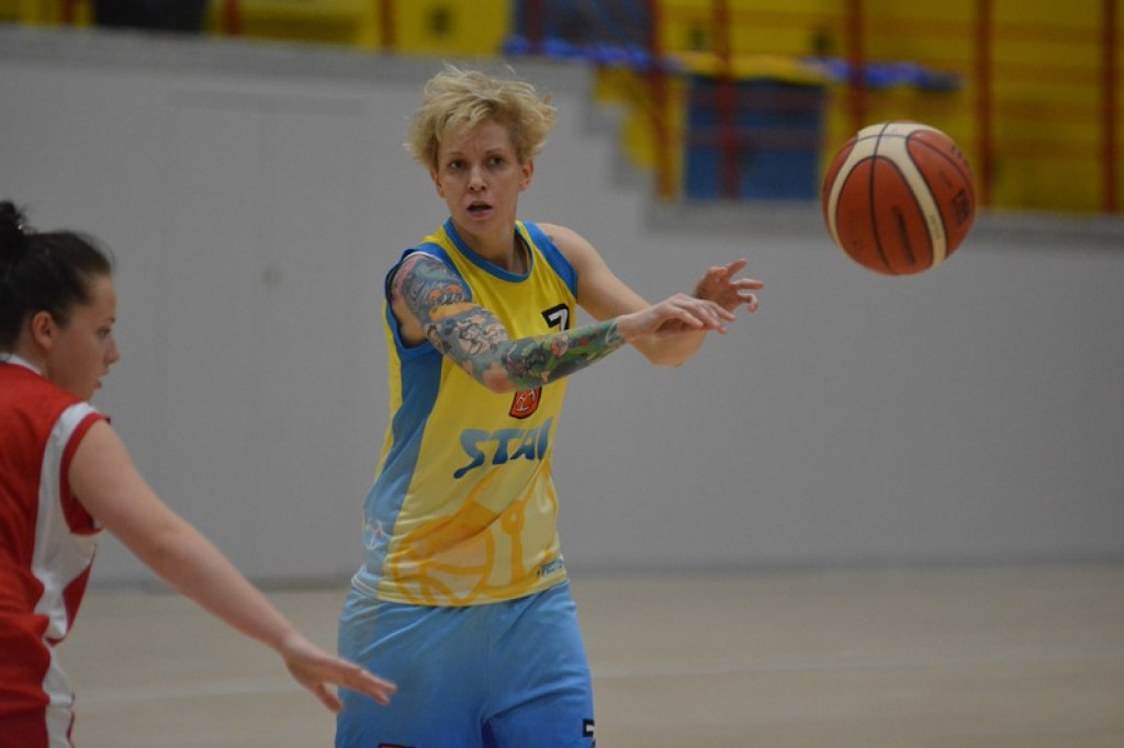 KSK Stal Brzeg wygrywa na inaugurację sezonu ! [galeria]