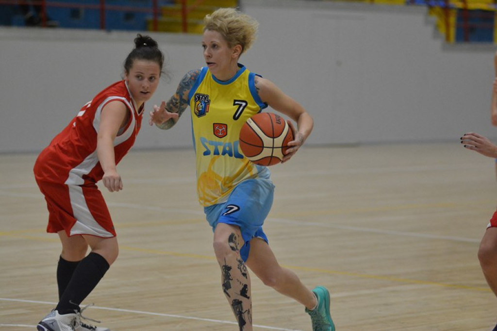 KSK Stal Brzeg wygrywa na inaugurację sezonu ! [galeria]