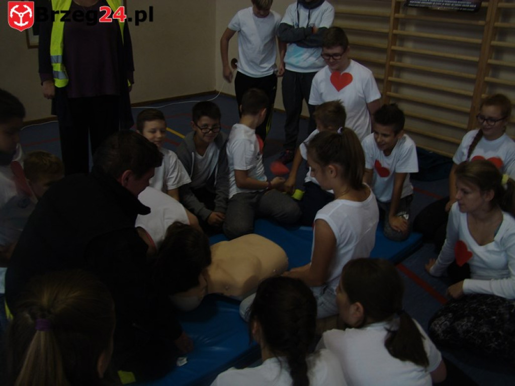 Próba pobicia Rekordu GUINNESS`A w  im. Bohaterów II Wojny Światowej w Czepielowicach