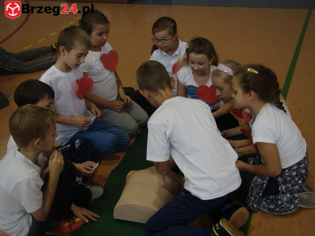 Próba pobicia Rekordu GUINNESS`A w  im. Bohaterów II Wojny Światowej w Czepielowicach