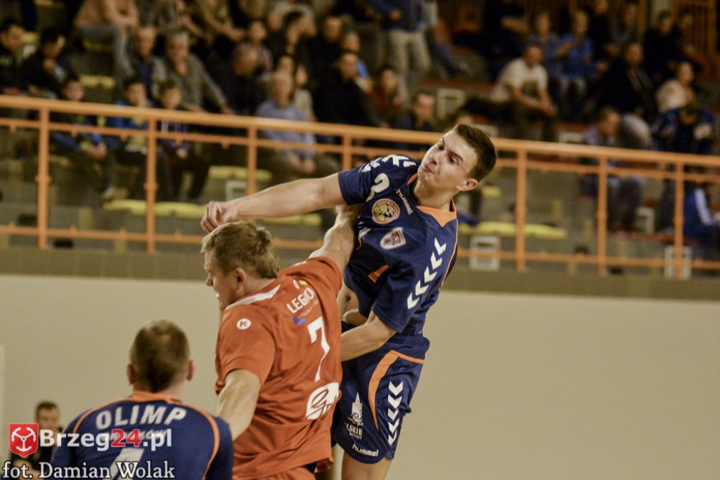 Olimp przegrywa siódmy raz z Siódemką Legnica