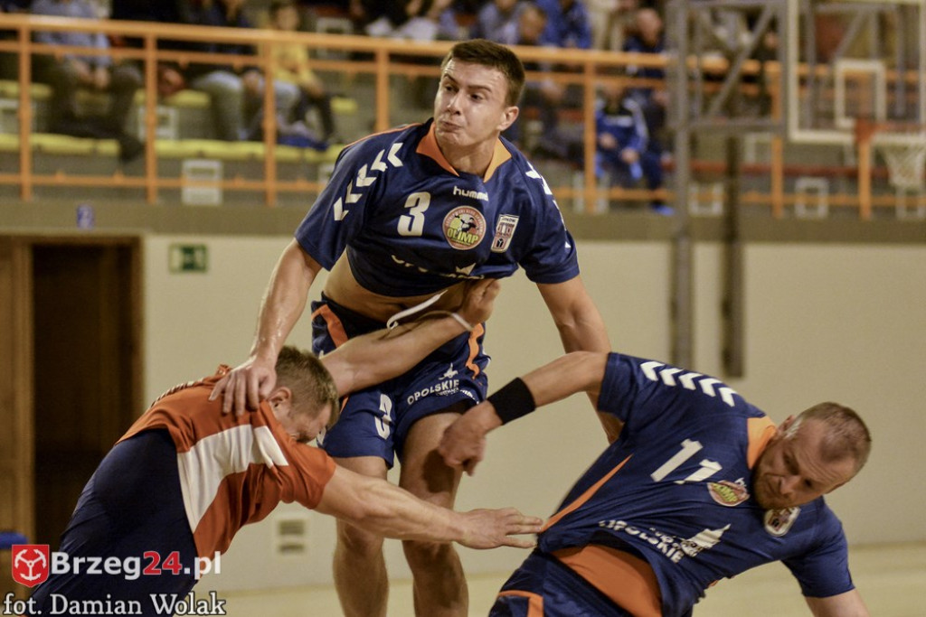 Olimp przegrywa siódmy raz z Siódemką Legnica