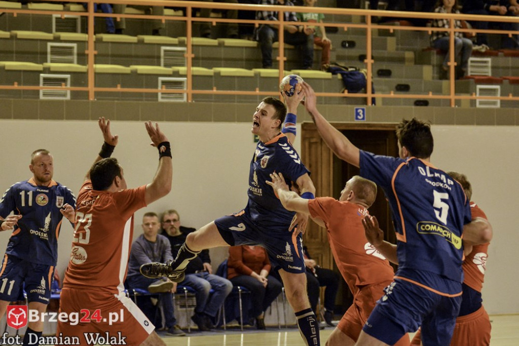 Olimp przegrywa siódmy raz z Siódemką Legnica