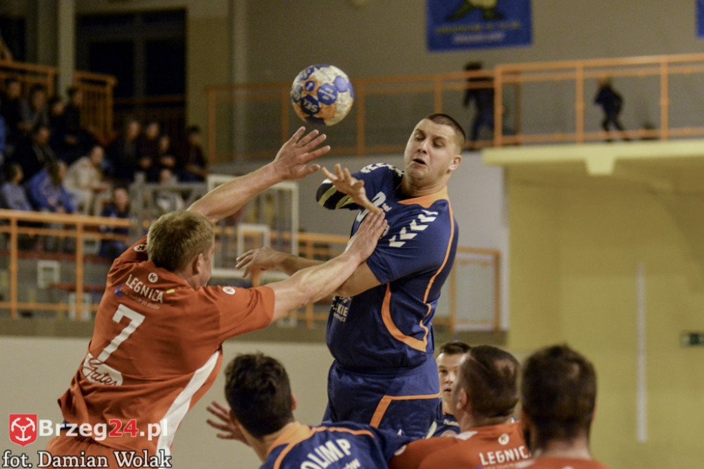 Olimp przegrywa siódmy raz z Siódemką Legnica