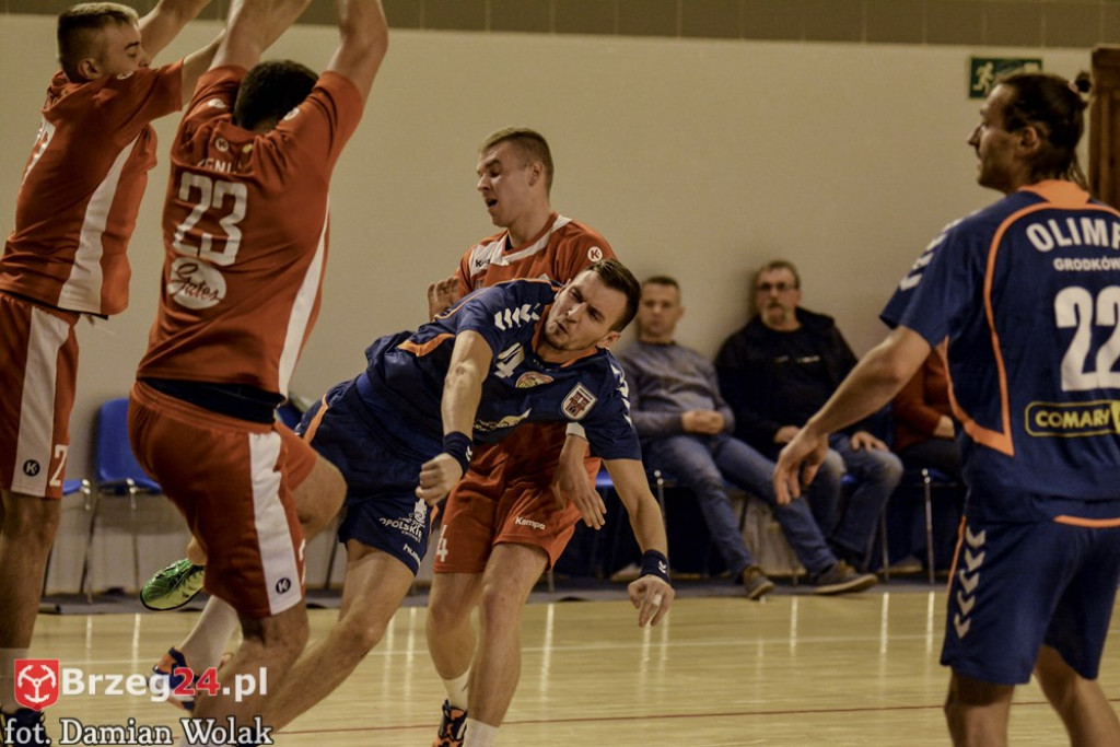 Olimp przegrywa siódmy raz z Siódemką Legnica