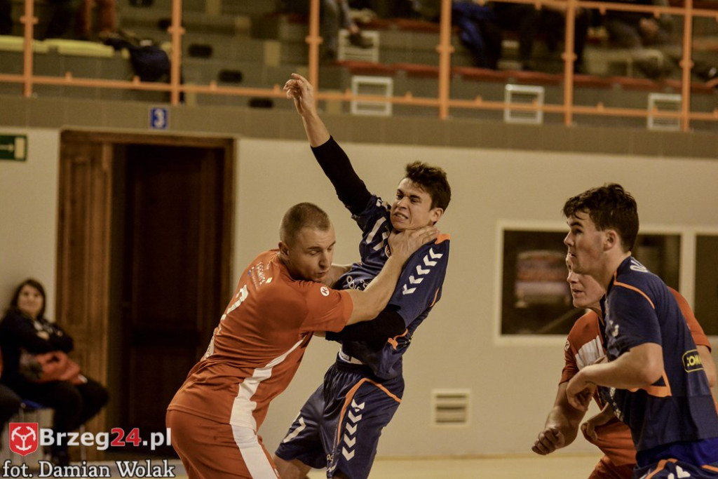 Olimp przegrywa siódmy raz z Siódemką Legnica